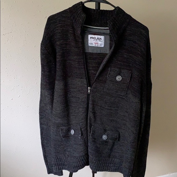 Men’s Sweater Zip Up - Picture 2 of 4